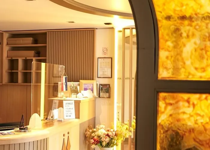 Hotel Consul