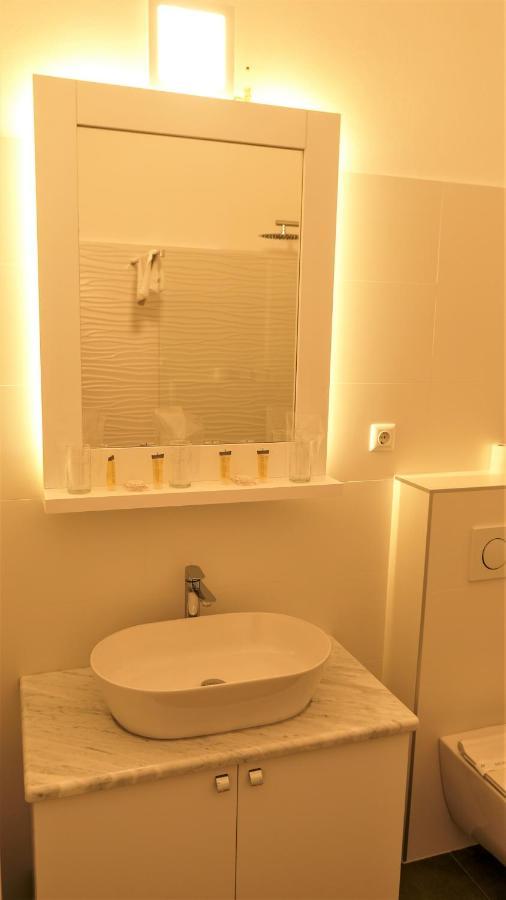 Consul Hotell